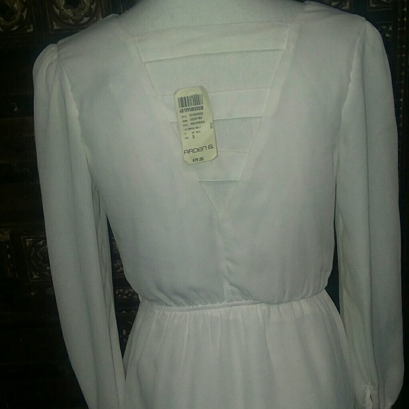 Arden B. Small white dress - Picture 5 of 6